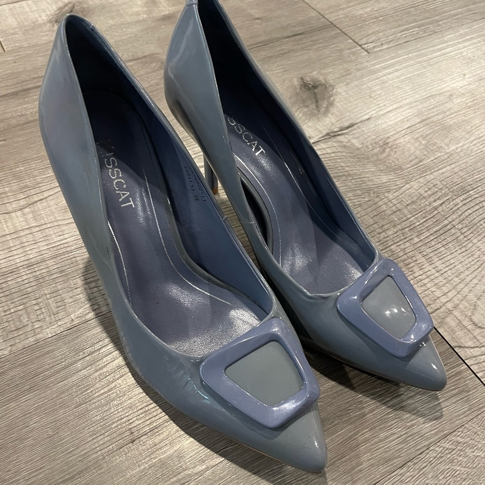 High heels patent leather